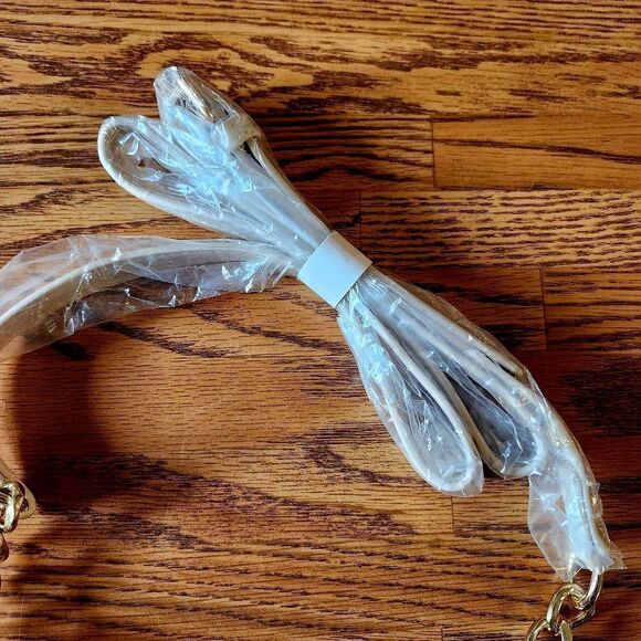 MILAN MKF Cream, Tan, And Black Vegan Crossbody Bag NEW! By Mia K WEDDING READY! - Picture 5 of 11